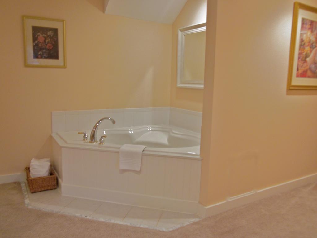 The Penny House Inn And Spa Eastham Oda fotoğraf